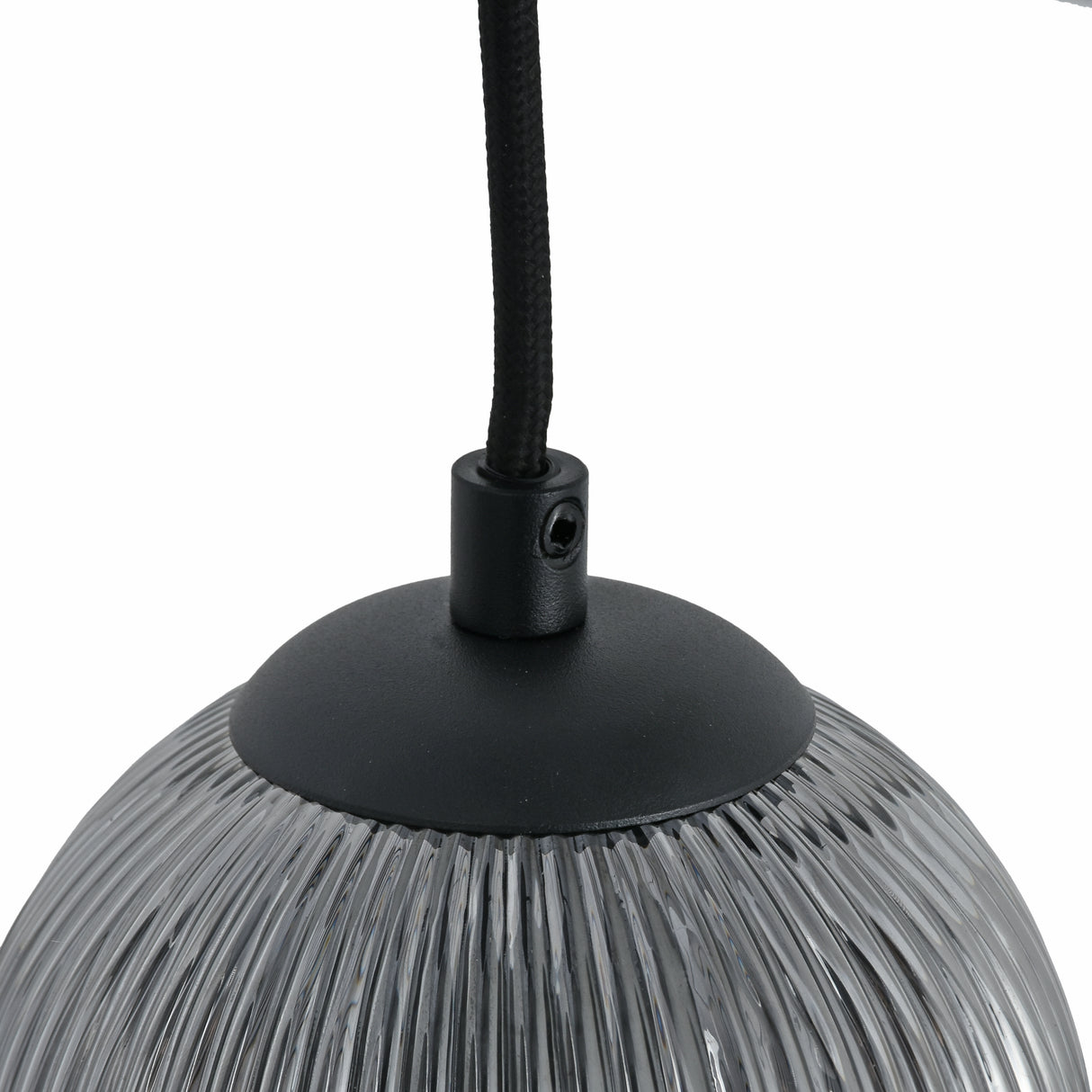 Hængelampe Sort Ribbet Røget Glas – 3 Lys - Arno