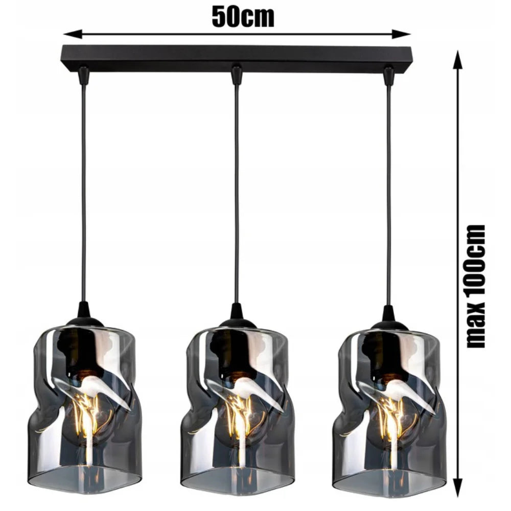 Glazen industriële hanglamp Twistlux zwart boven eettafel