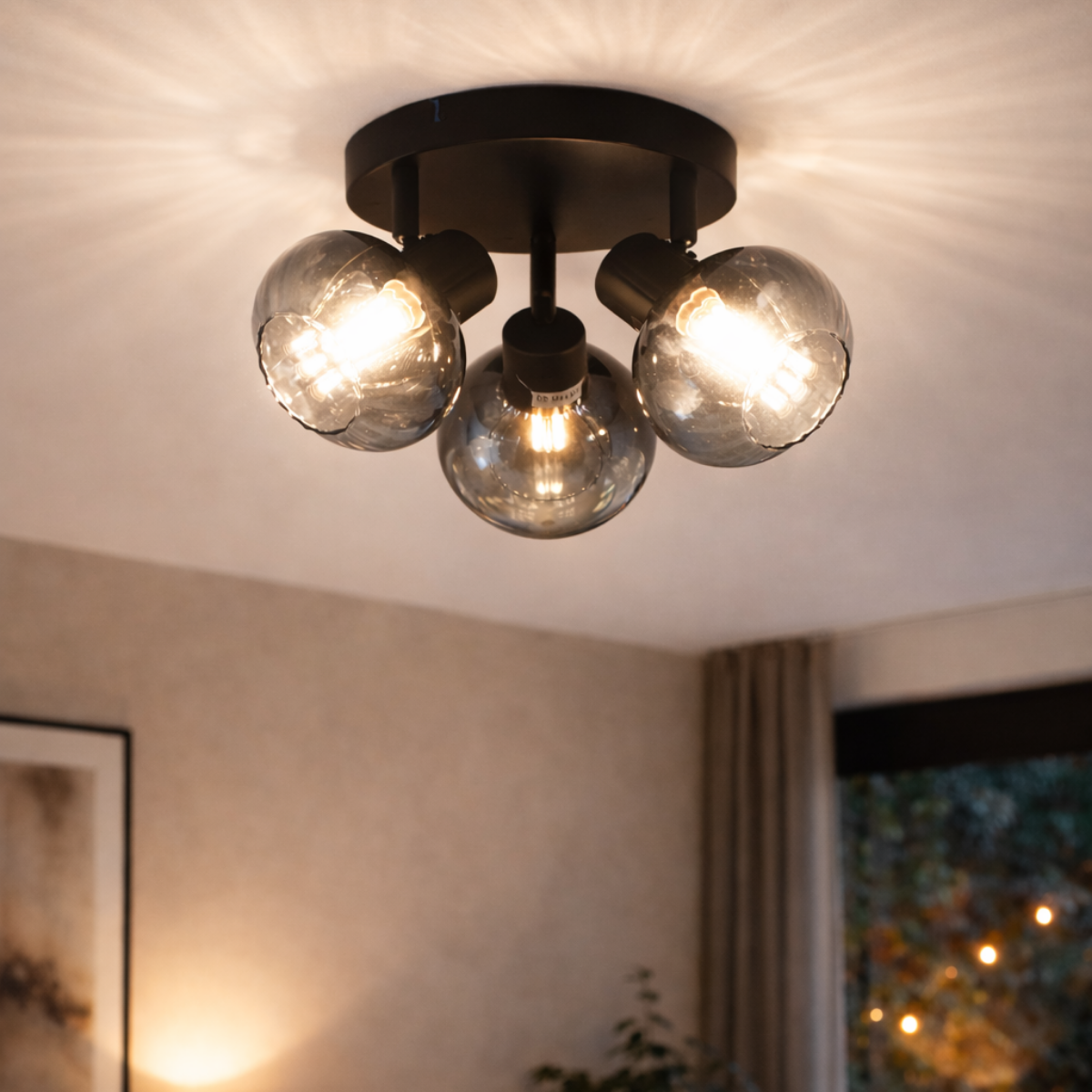 Loftlampe Sort - 3 røgfarvede glaskugler - Yaro