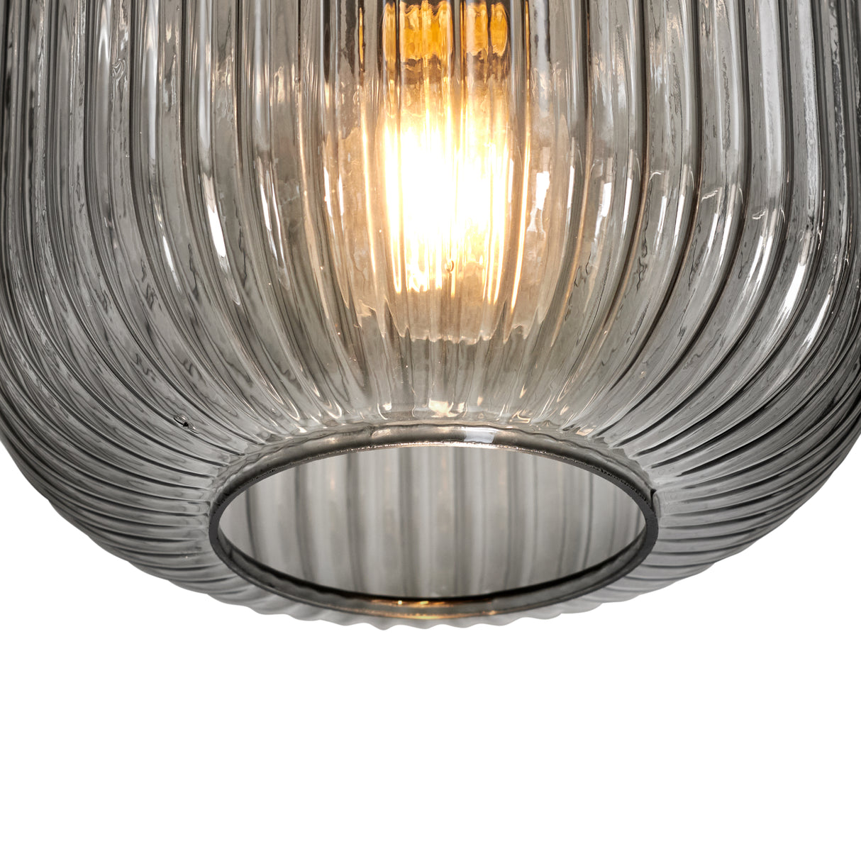 Rund loftlampe i ravfarvet glas - messing