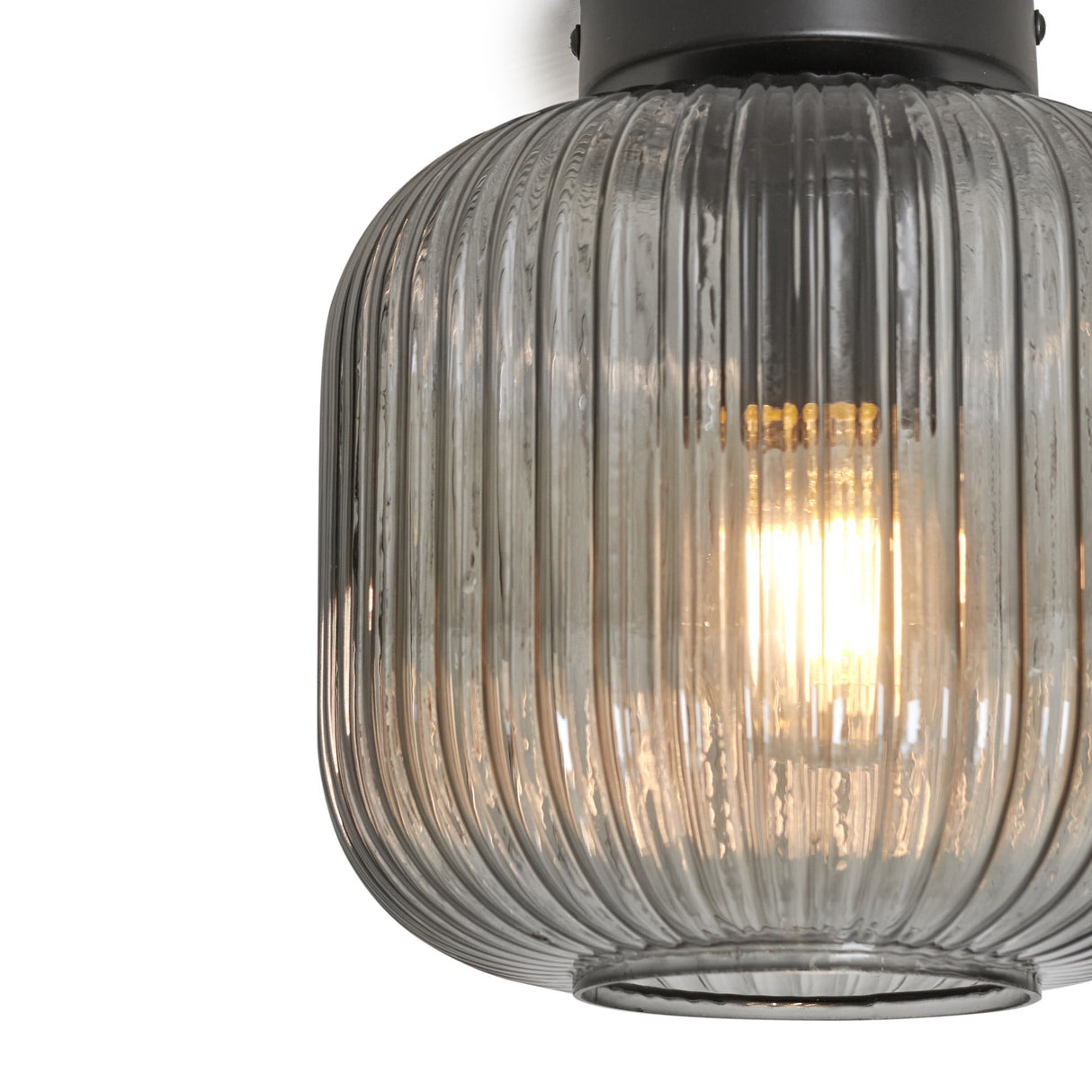 Rund loftlampe i ravfarvet glas - messing