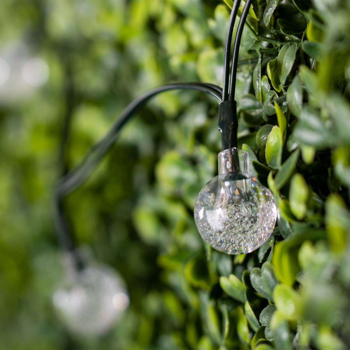 Havegirlande – 100x LED-kugler – 21,8m – Varm hvid 3000K – Dekorativ og vejrbestandig